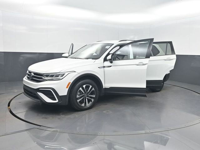 Used 2022 Volkswagen Tiguan S AWD/4WD image 36