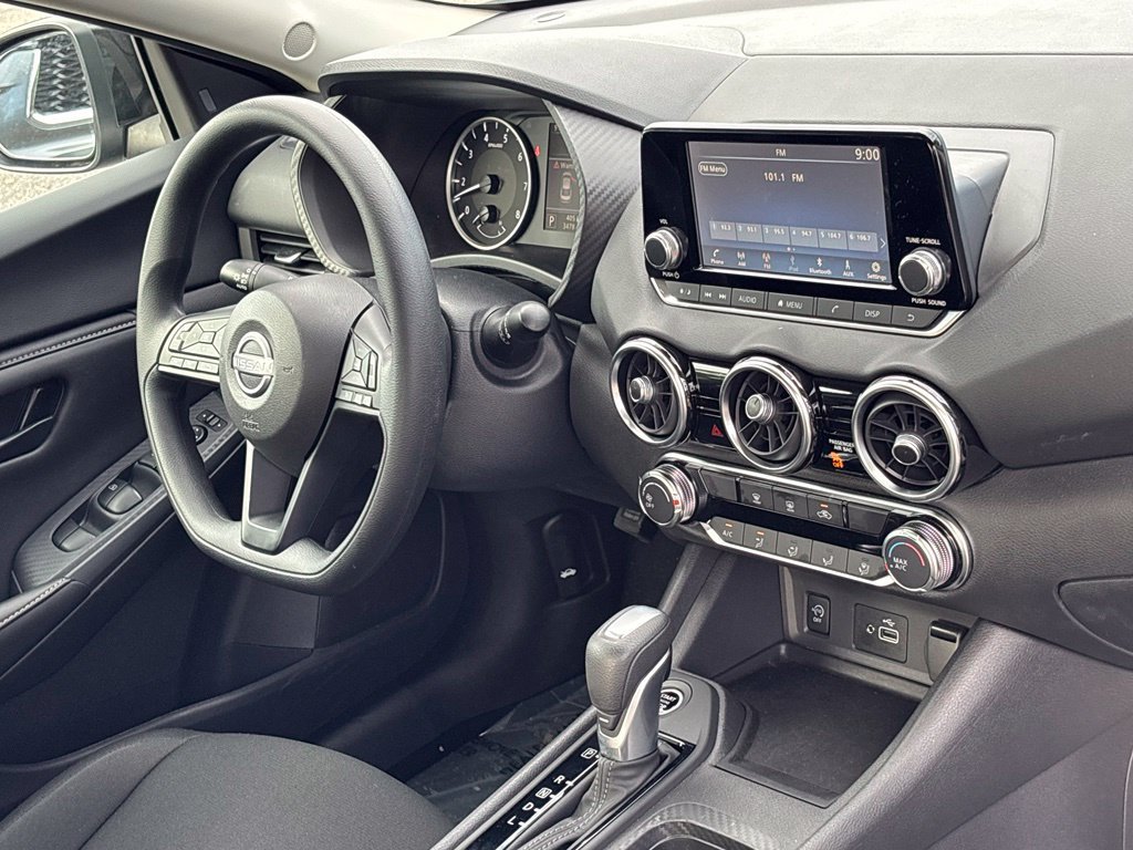 Certified 2025 Nissan Sentra S FWD image 29