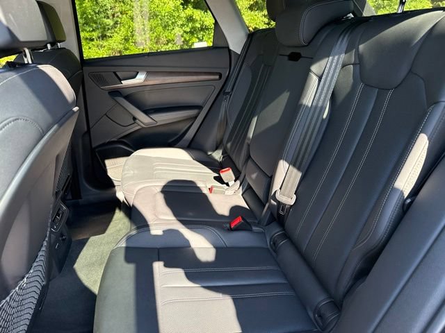 Used 2023 Audi Q5 Prestige w/ Prestige Package AWD/4WD image 15