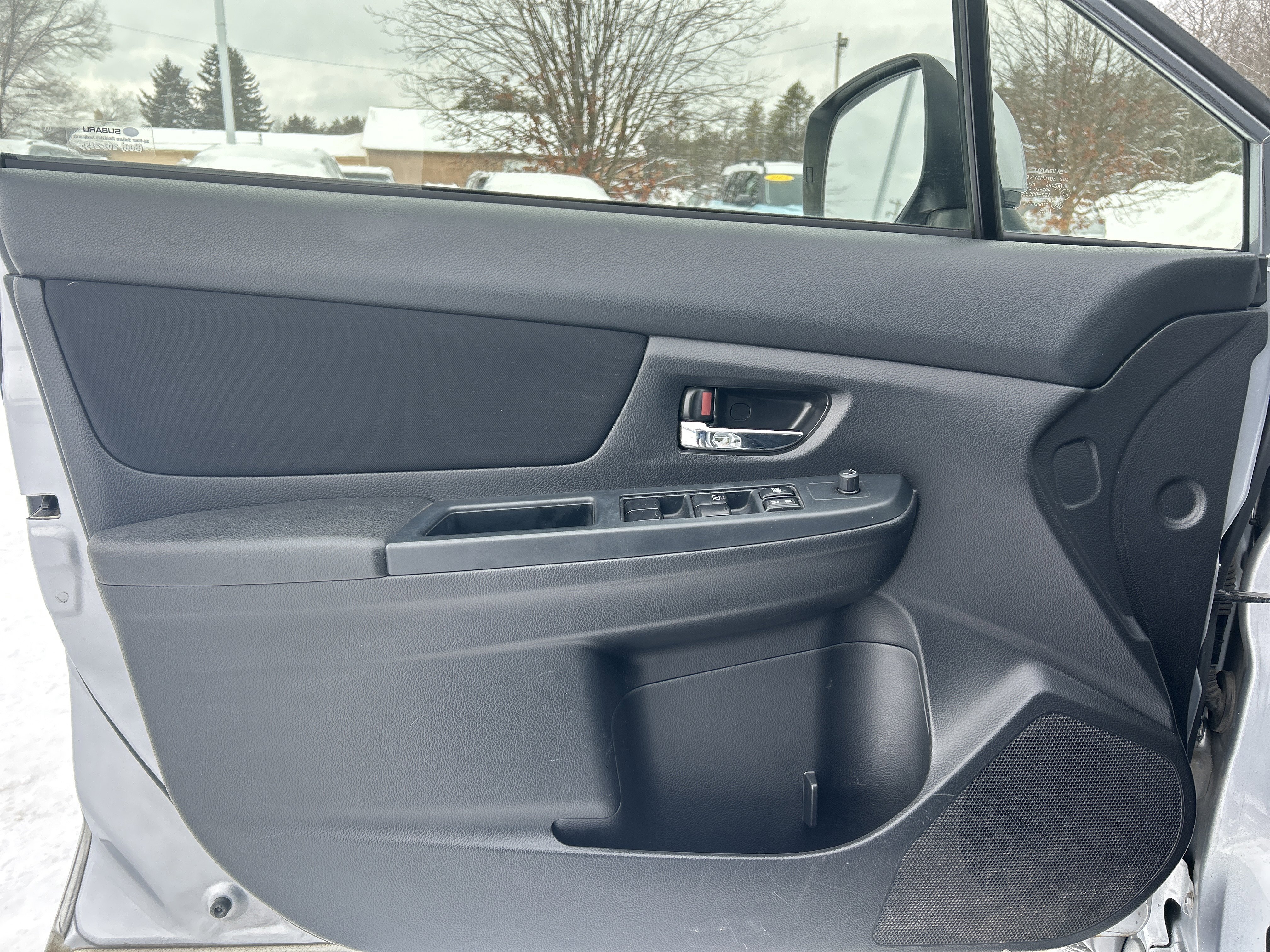 Used 2014 Subaru Crosstrek 2.0i Premium w/ Moonroof Package image 12