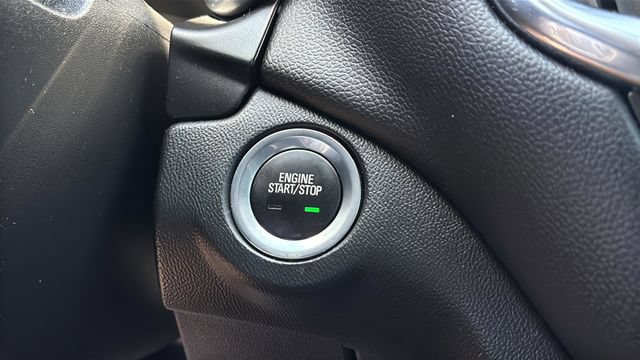 Used 2022 Chevrolet Equinox LT FWD image 28
