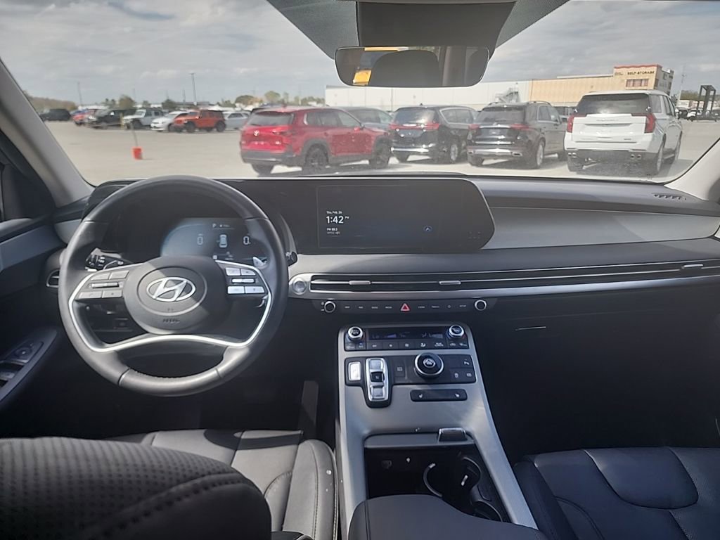 Used 2025 Hyundai Palisade SEL image 21