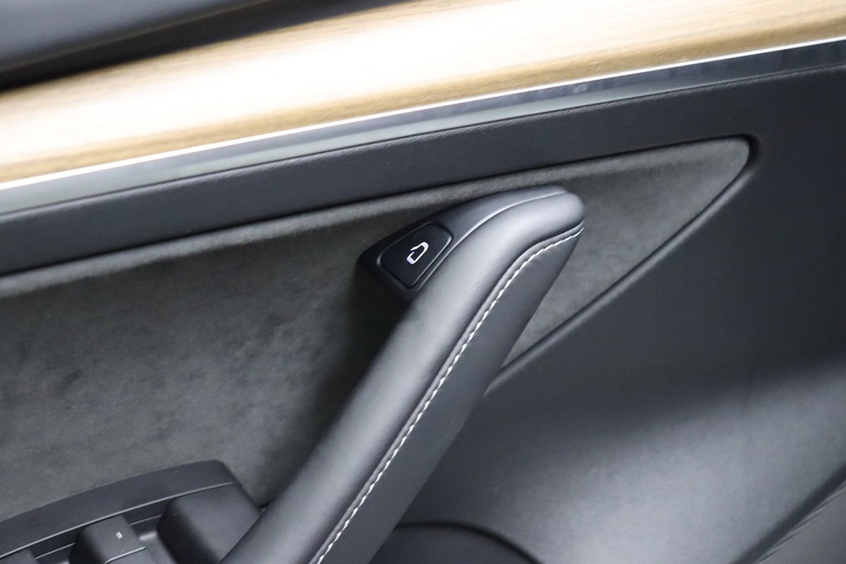 Used 2023 Tesla Model 3 Long Range image 8