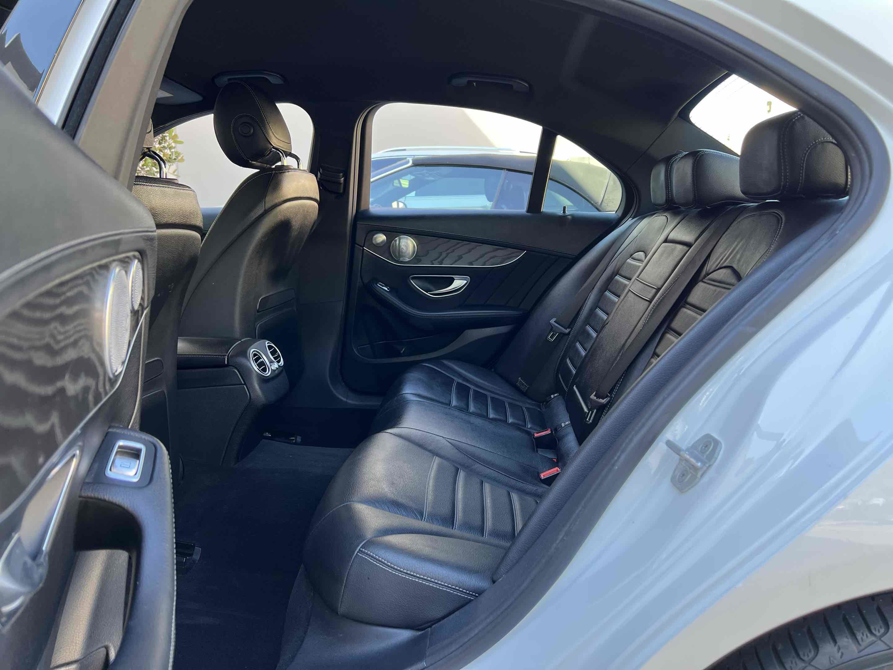 Used 2015 Mercedes-Benz C 300 Sport image 6