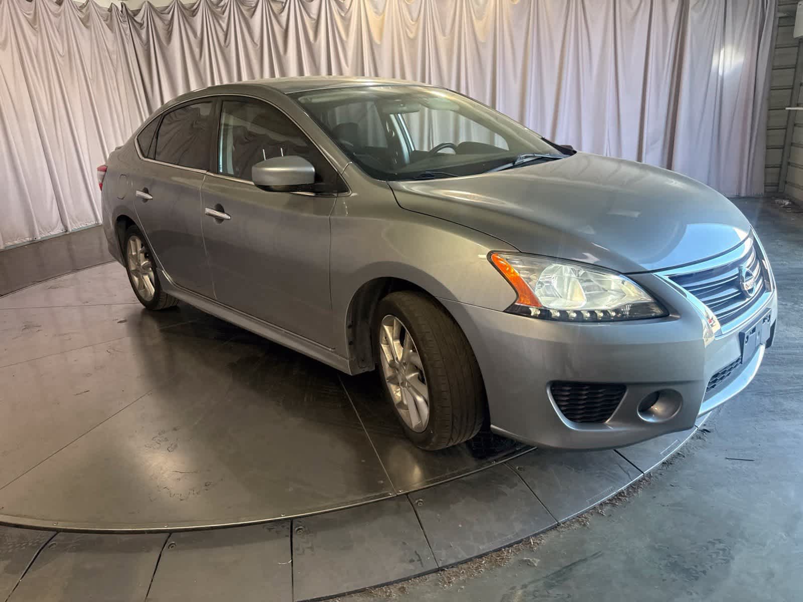 Used 2013 Nissan Sentra SR w/ Driver Pkg FWD image 3