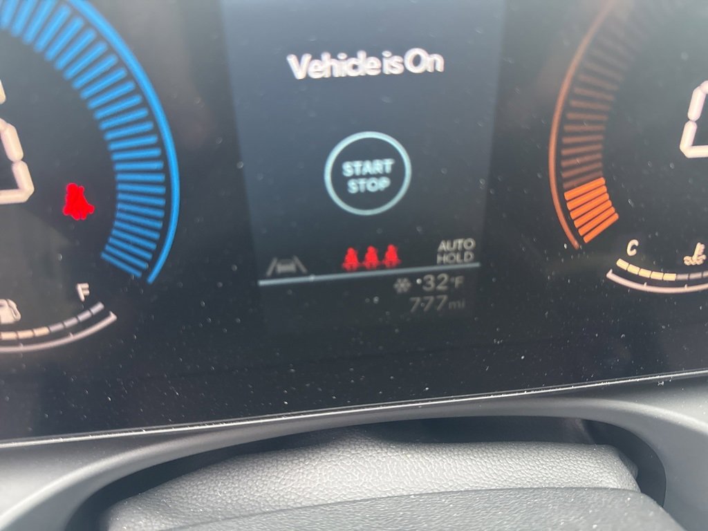 Used 2025 Hyundai Santa Cruz SEL image 11