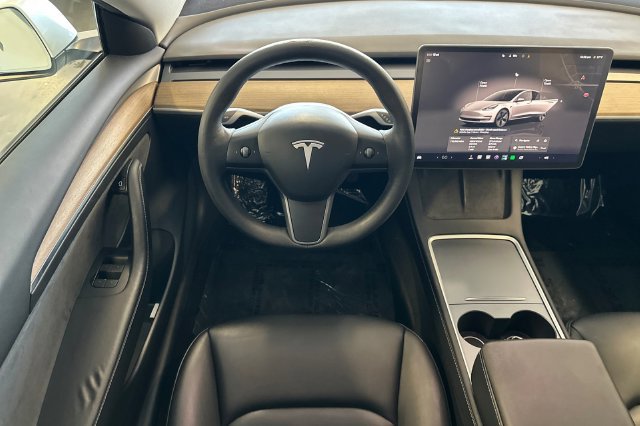 Used 2023 Tesla Model 3 Standard Range RWD image 16