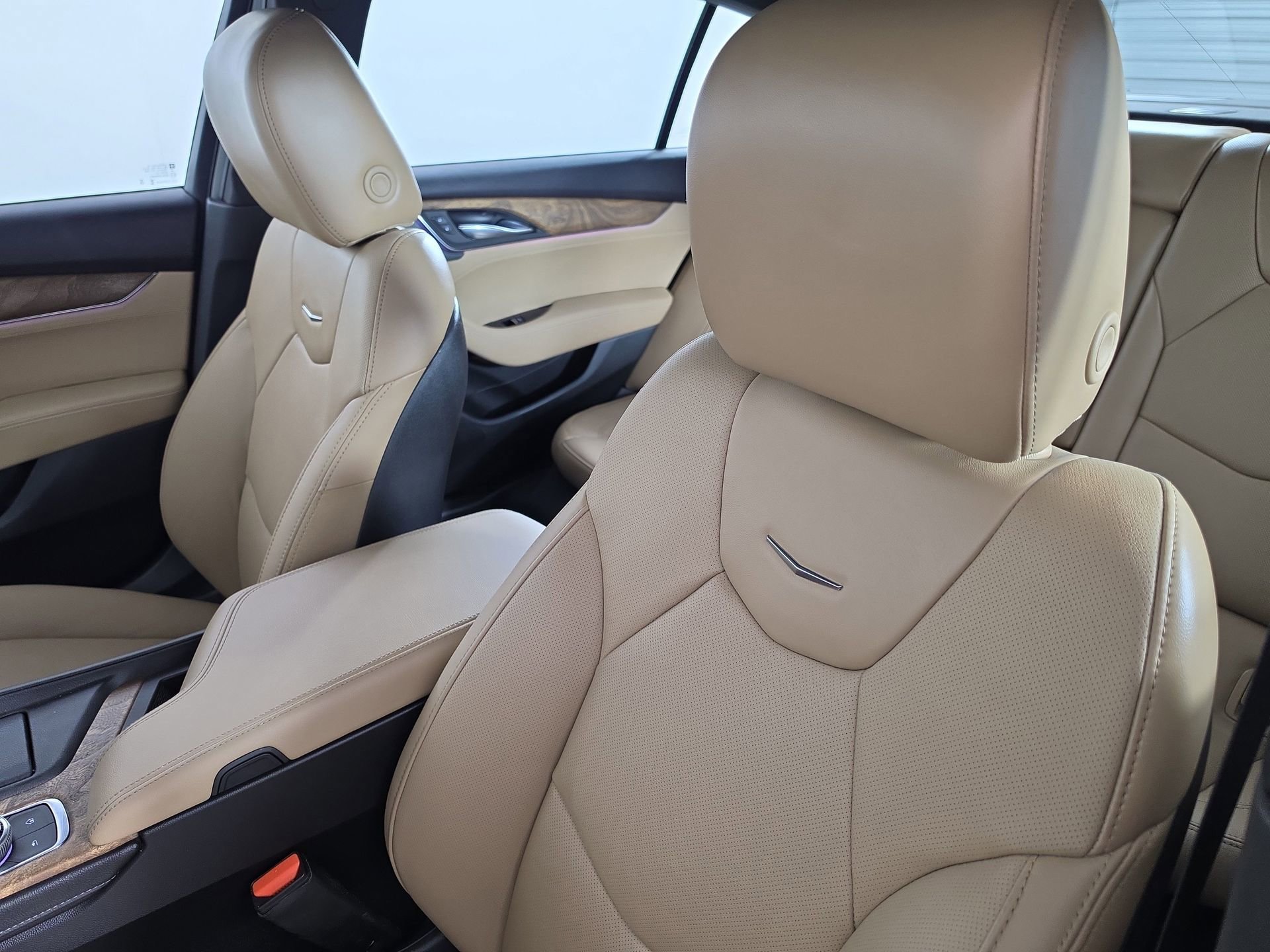 Used 2025 Cadillac CT5 Premium Luxury RWD image 17
