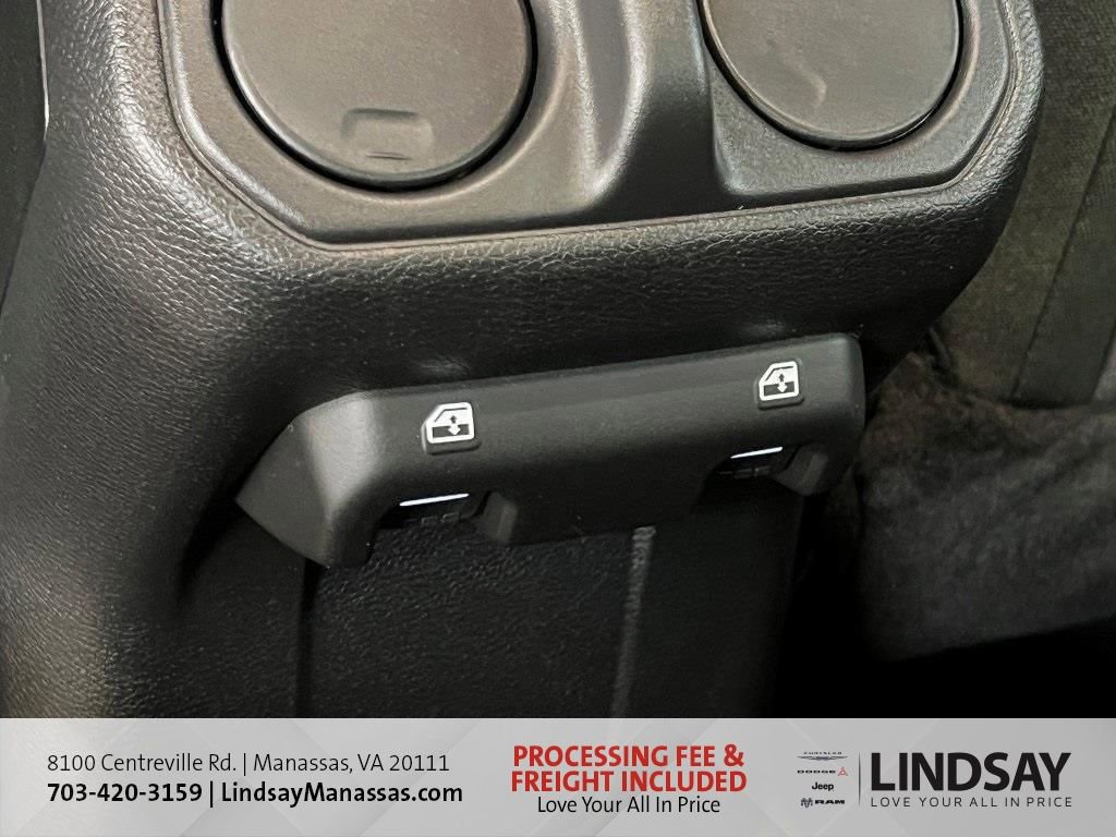 New 2026 Jeep Gladiator Sport AWD/4WD image 17
