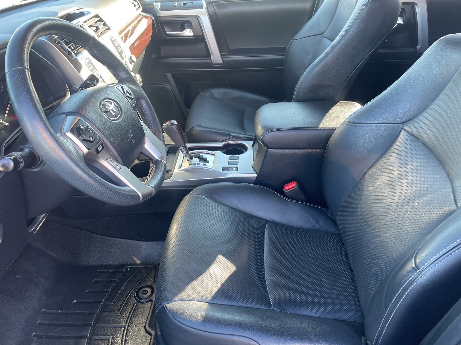 Used 2021 Toyota 4Runner Limited image 26