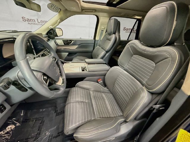 Used 2019 Lincoln Navigator Black Label AWD/4WD image 22