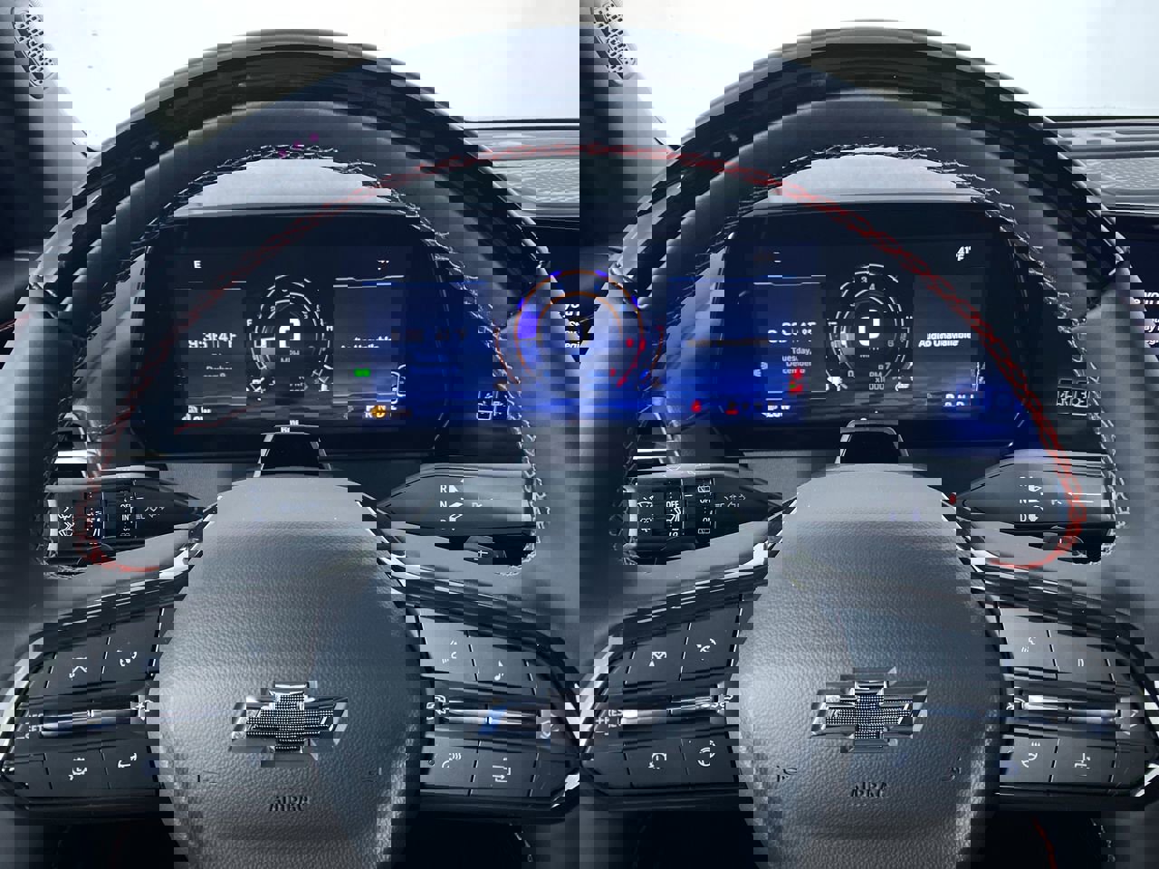 New 2026 Chevrolet Traverse RS w/ LPO, Floor Liner Package image 3