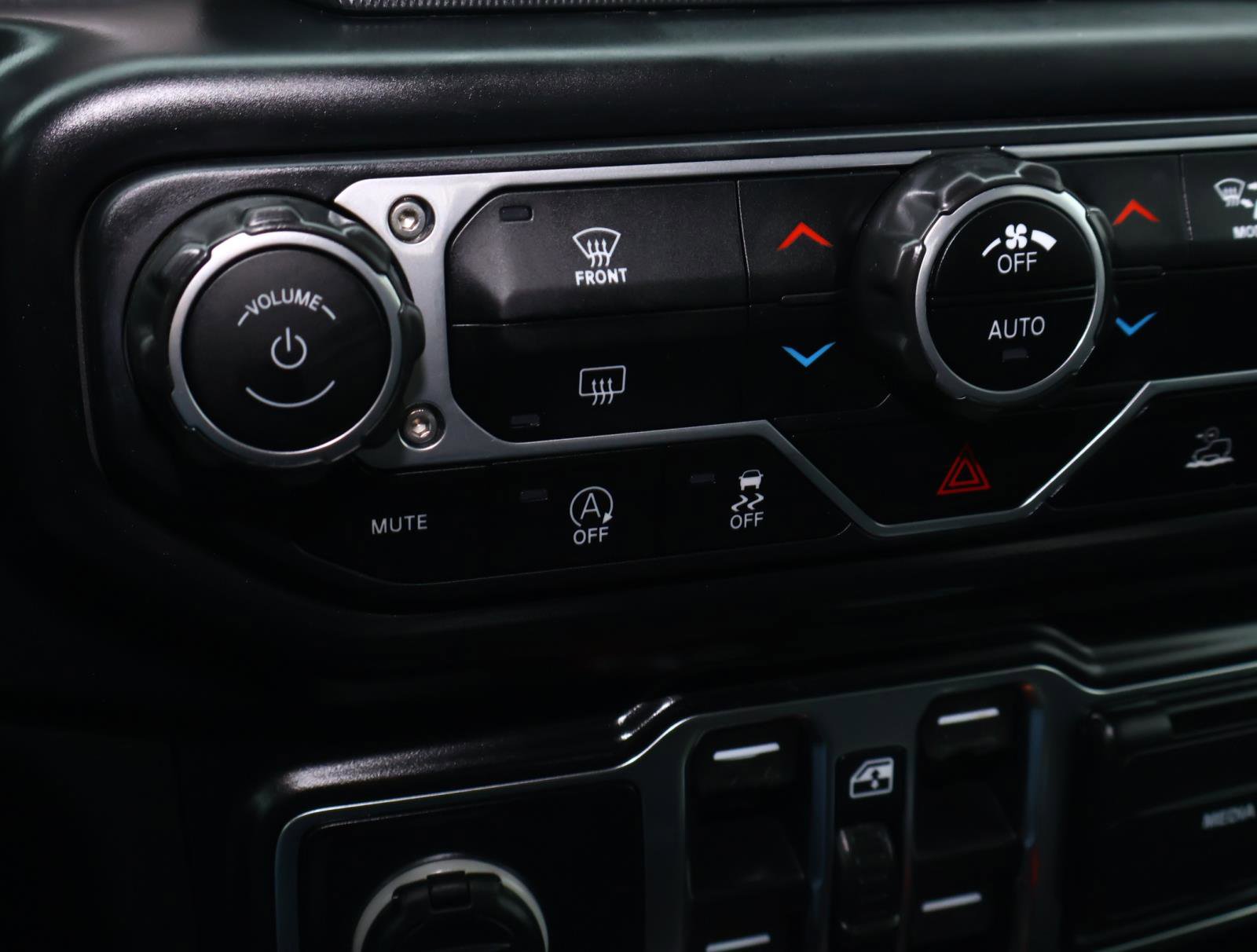 Used 2021 Jeep Gladiator Willys image 27