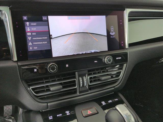 Certified 2025 Porsche Macan Turbo image 15