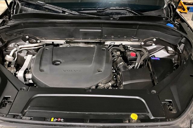 Certified 2023 Volvo XC90 B6 Ultimate w/ Lounge Package image 11