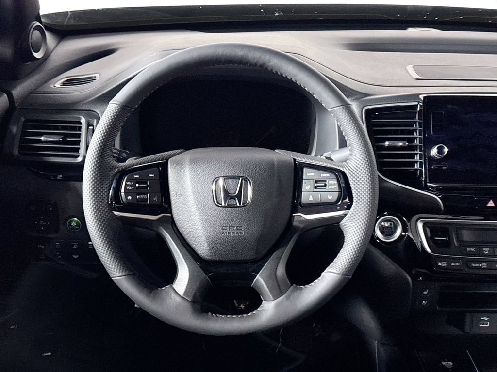 New 2026 Honda Ridgeline Black Edition image 13