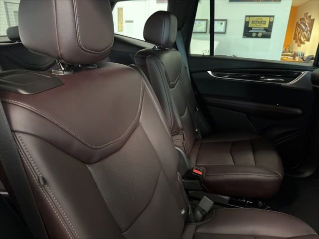 Used 2024 Cadillac XT6 Premium Luxury AWD/4WD image 30