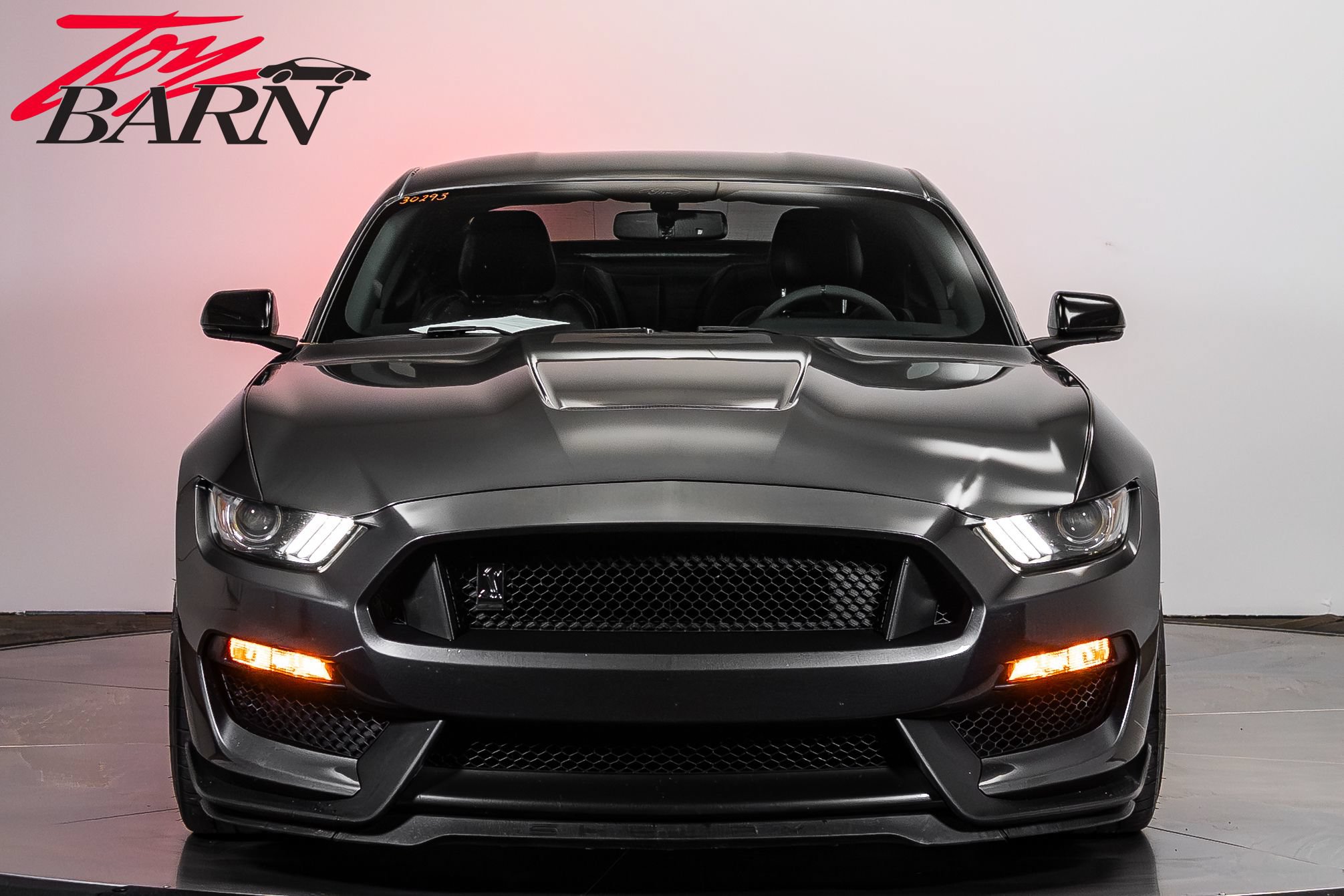 Used 2016 Ford Mustang Shelby GT350 w/ Technology Package RWD image 8