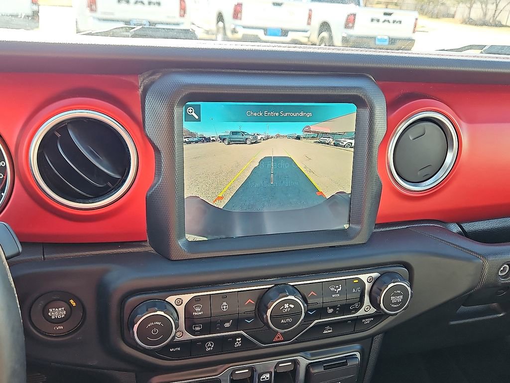 Used 2022 Jeep Gladiator Rubicon w/ LED Lighting Group image 15