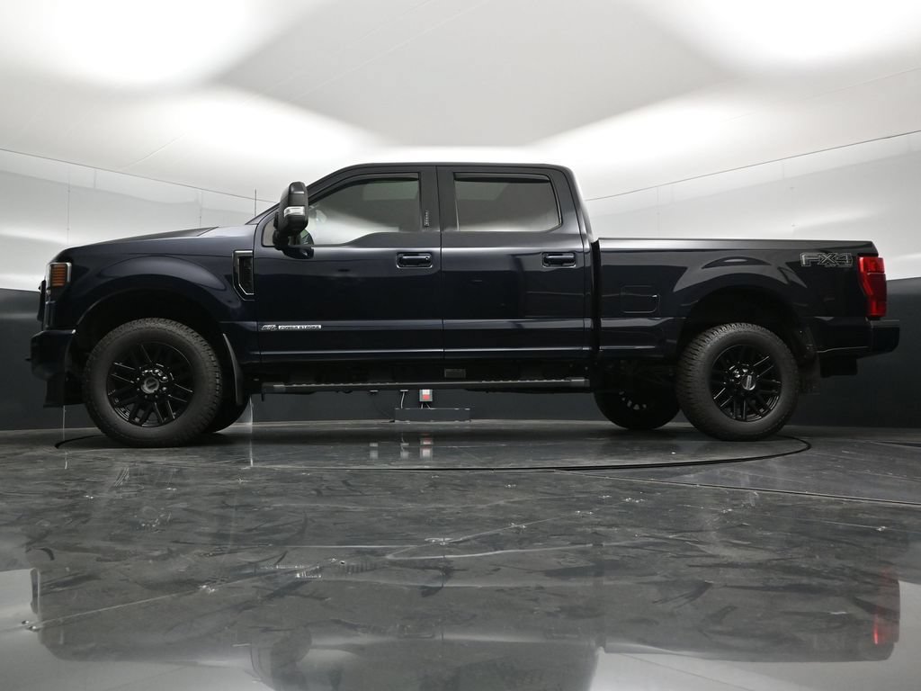 Used 2022 Ford F250 Lariat w/ Black Appearance Package AWD/4WD image 60