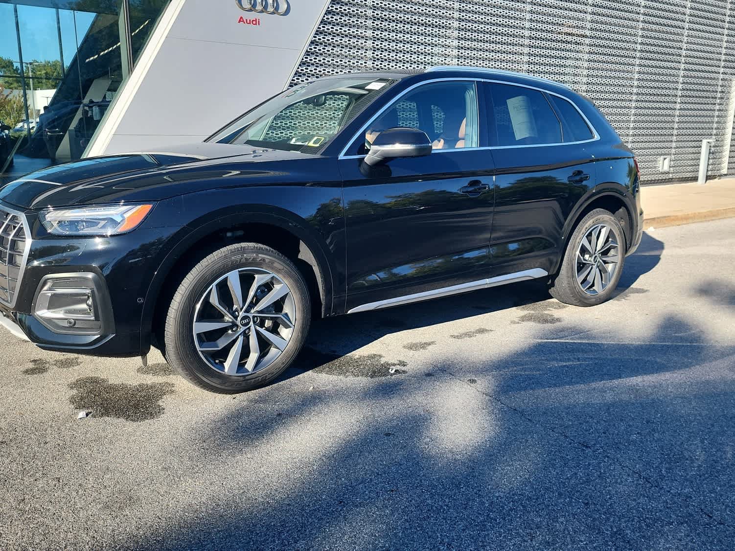 Used 2021 Audi Q5 Prestige w/ Prestige Package