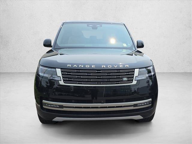New 2026 Land Rover Range Rover Long Wheelbase SE AWD/4WD image 2