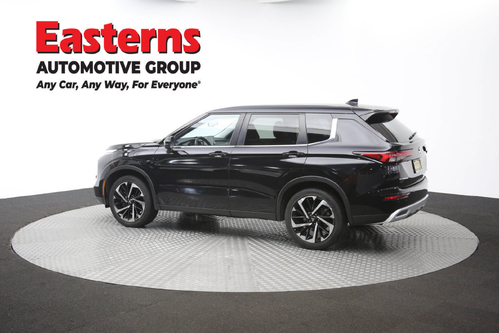 Used 2024 Mitsubishi Outlander SE FWD image 65