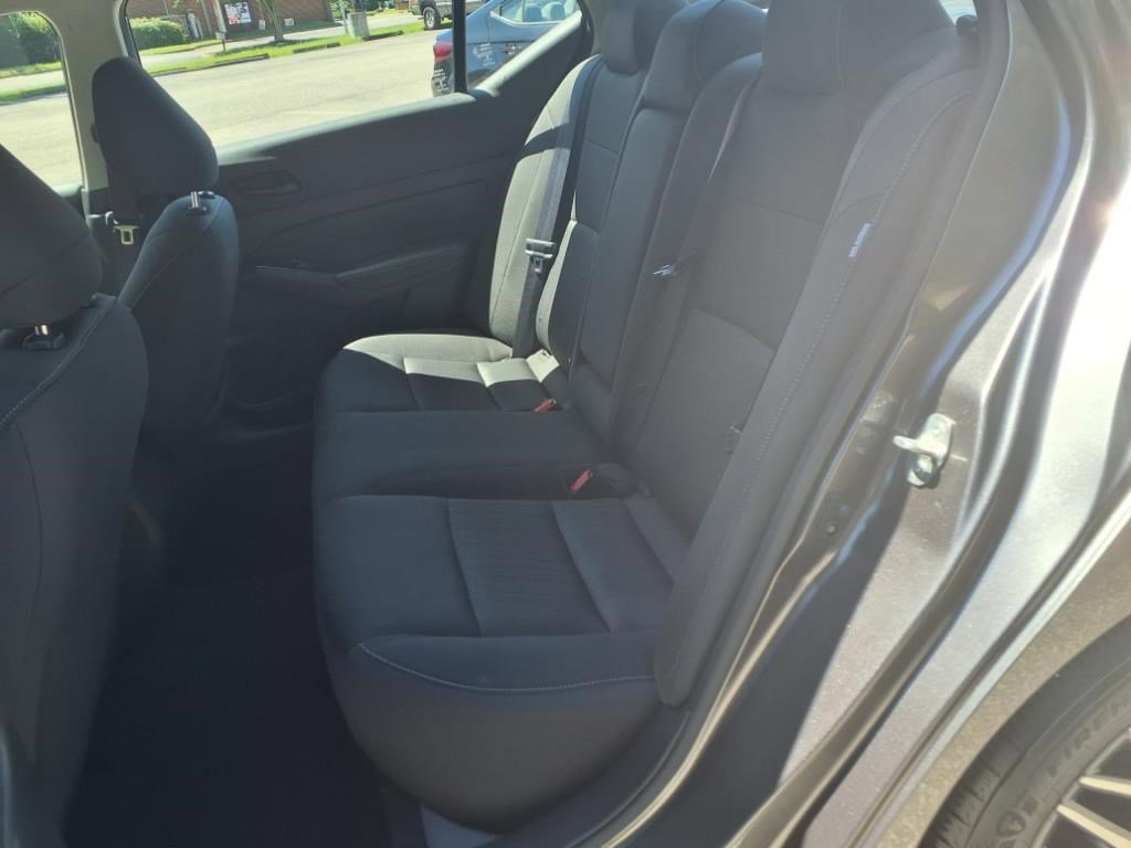 Used 2023 Nissan Altima 2.5 SV image 11
