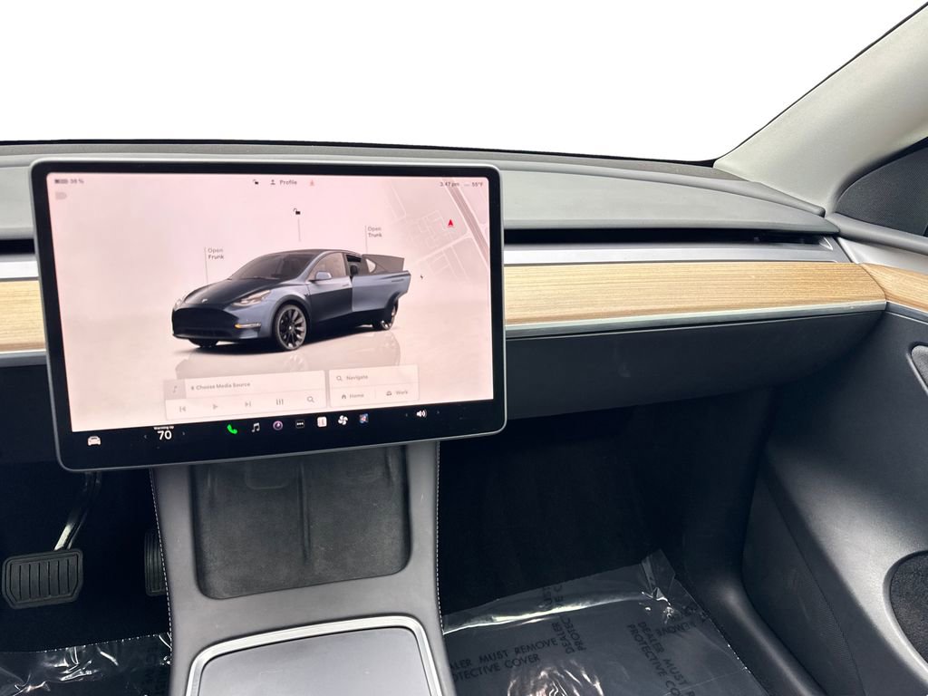 Used 2024 Tesla Model Y Long Range image 54