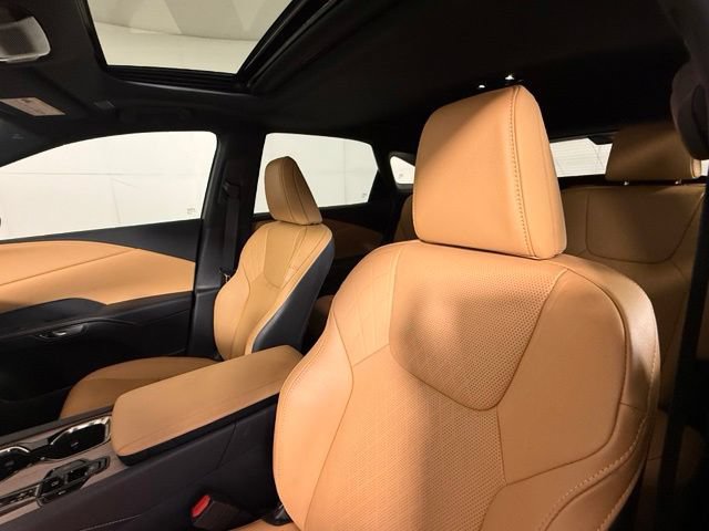 Used 2025 Lexus RX 350 Premium Plus w/ Convenience Package FWD image 17