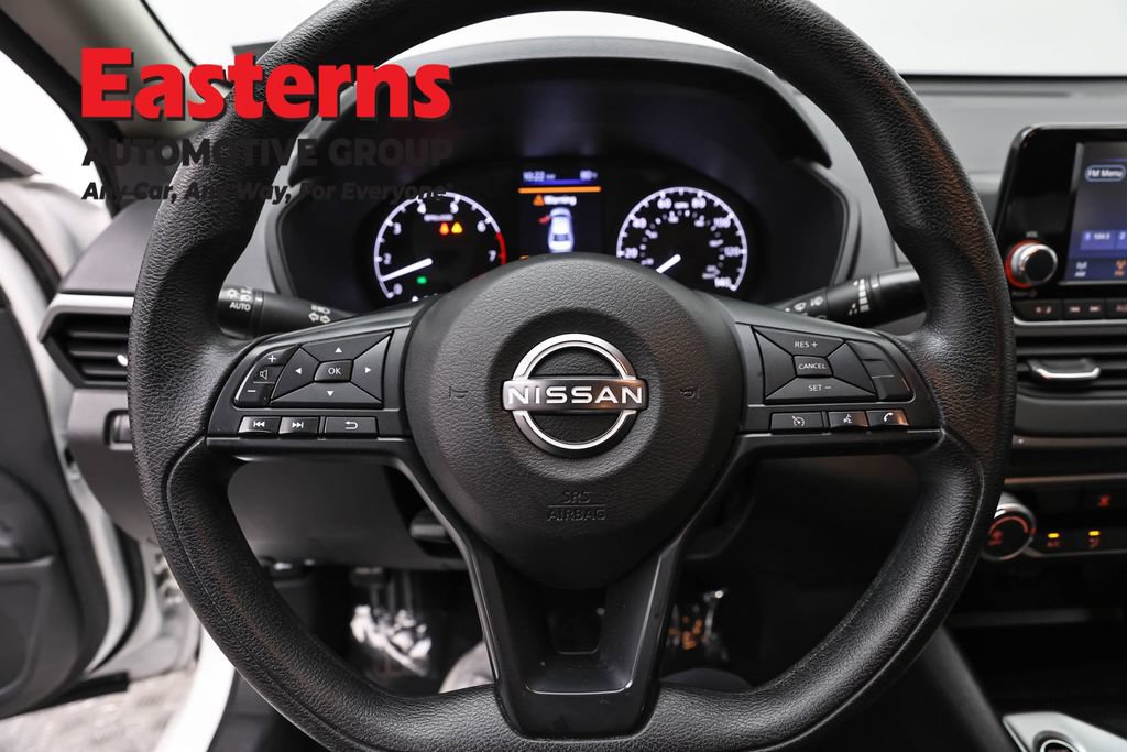 Used 2024 Nissan Altima 2.5 S FWD image 10