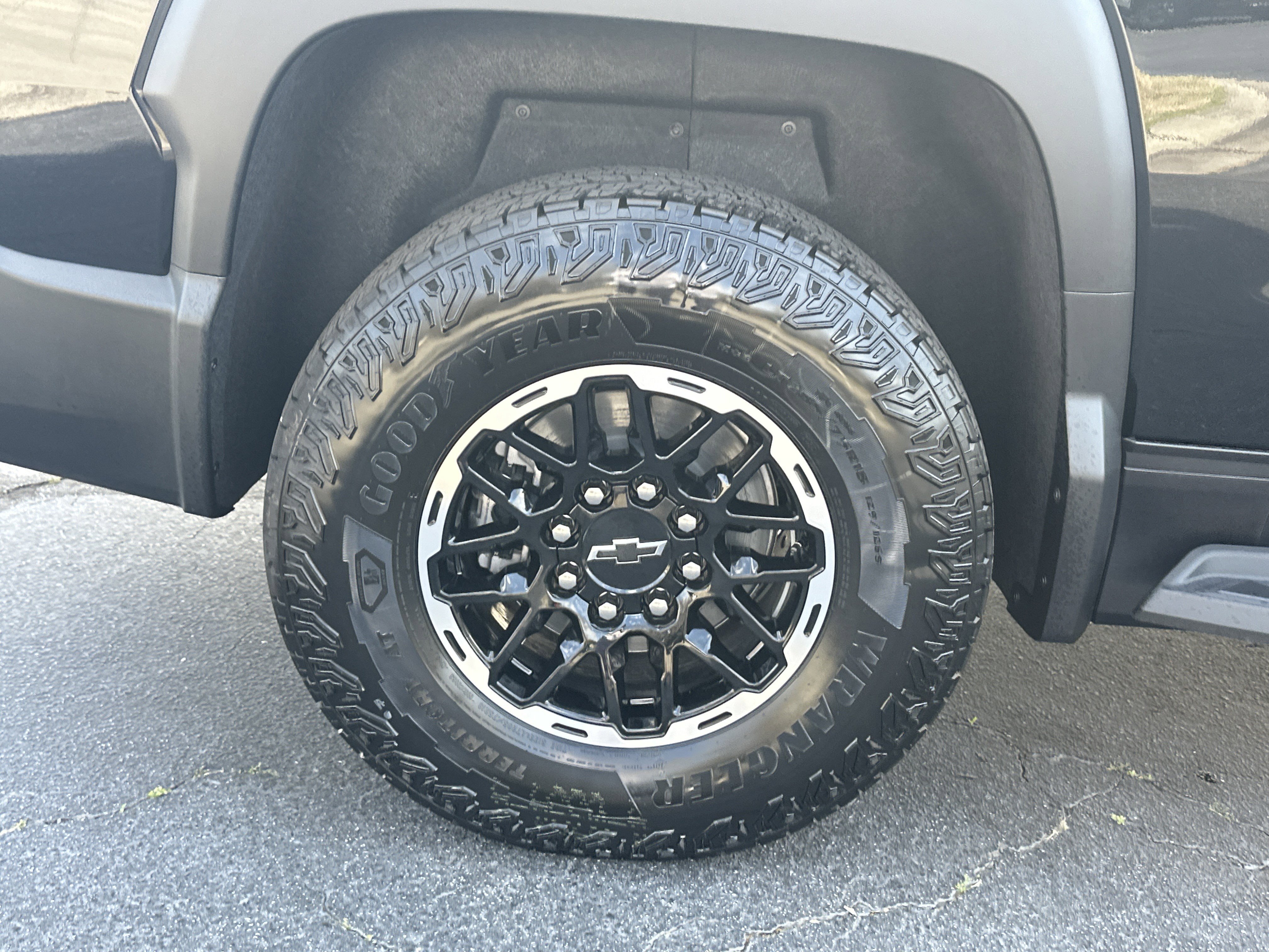 New 2026 Chevrolet Silverado EV Trail Boss w/ Plus Package image 19