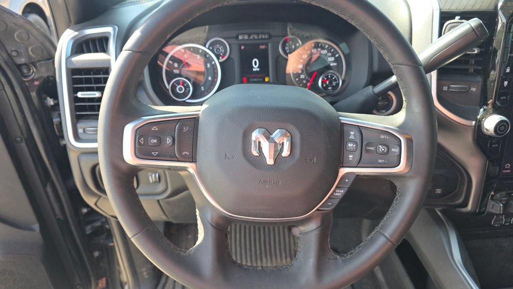 Used 2025 RAM 2500 Big Horn AWD/4WD image 15