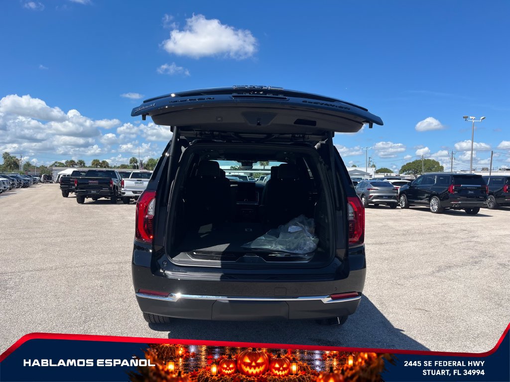 New 2026 GMC Yukon Elevation w/ Elevation Premium Package RWD image 17