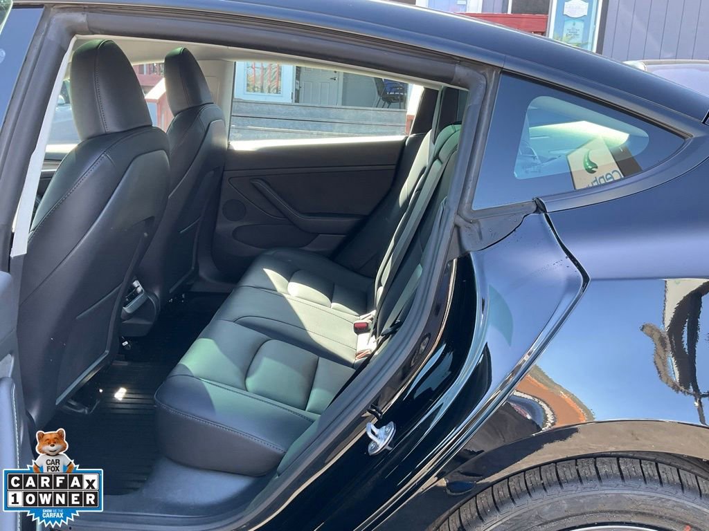 Used 2023 Tesla Model 3 Standard Range image 26