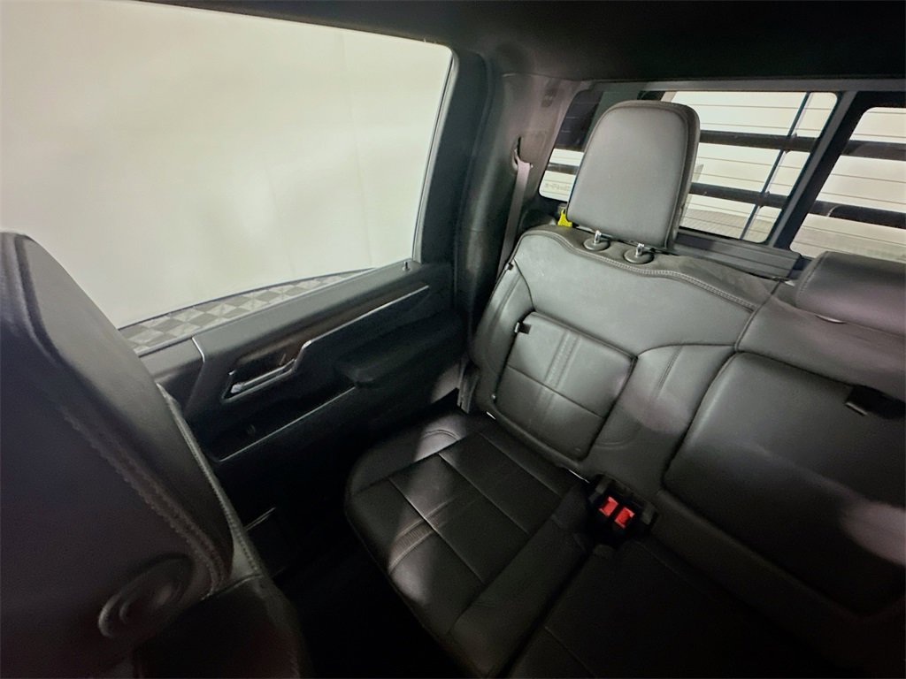 Used 2024 Chevrolet Silverado 3500 High Country w/ High Country Premium Package image 12