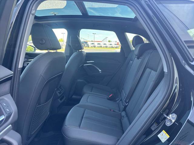 Certified 2025 Audi Q5 Premium Plus w/ Premium Plus AWD/4WD image 29