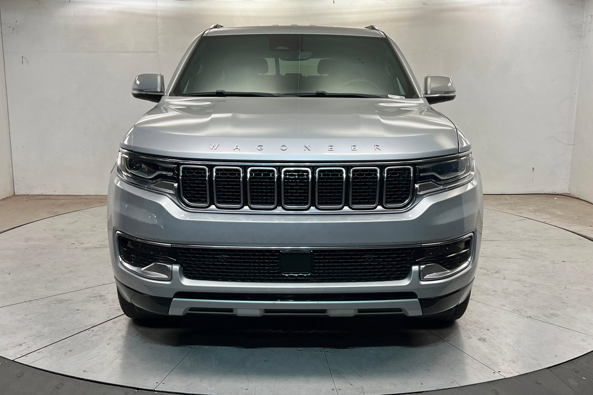 Used 2022 Jeep Wagoneer Series II AWD/4WD image 8