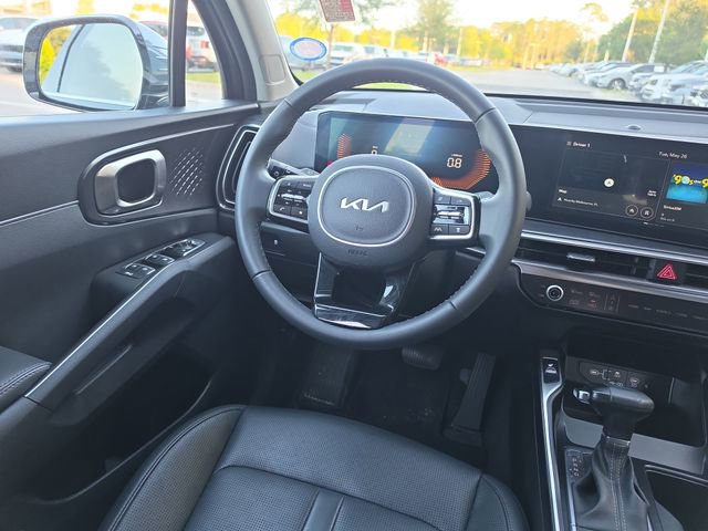 Certified 2025 Kia Sorento S FWD image 8