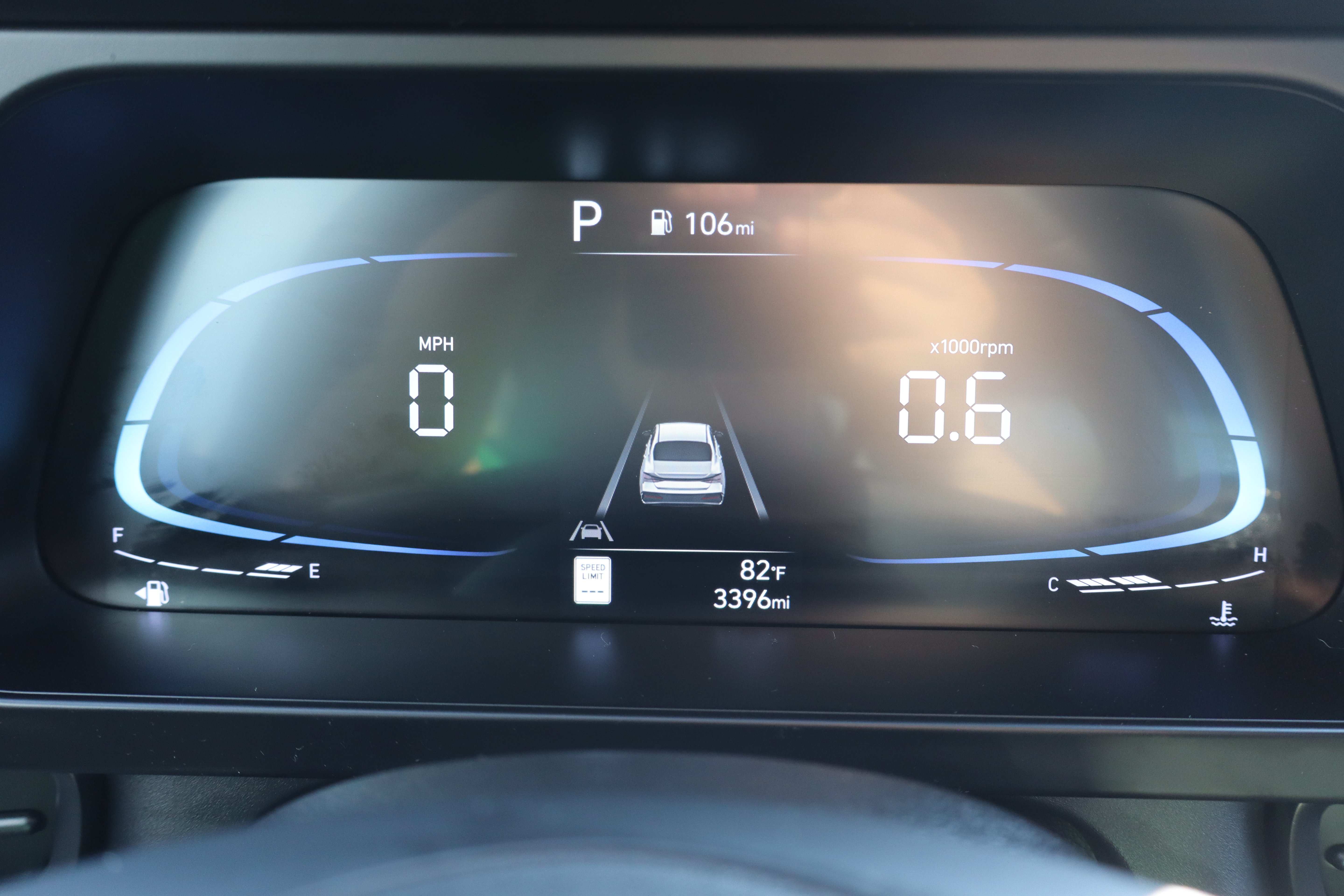 Used 2025 Hyundai Elantra Sport FWD image 23