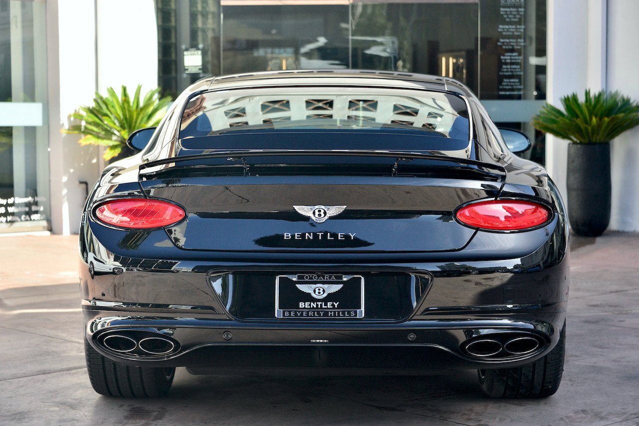 Used 2023 Bentley Continental GT Azure image 11