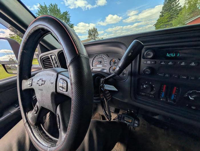 Used 2005 Chevrolet Silverado 2500 LS AWD/4WD image 35