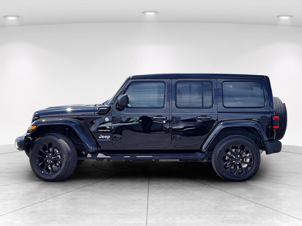 Used 2023 Jeep Wrangler Unlimited Sahara AWD/4WD image 7