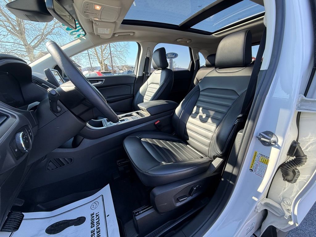 Used 2023 Ford Edge SEL w/ Convenience Package image 14