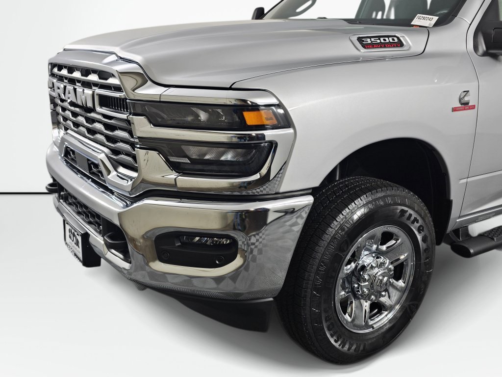 New 2026 RAM 3500 Tradesman AWD/4WD image 12