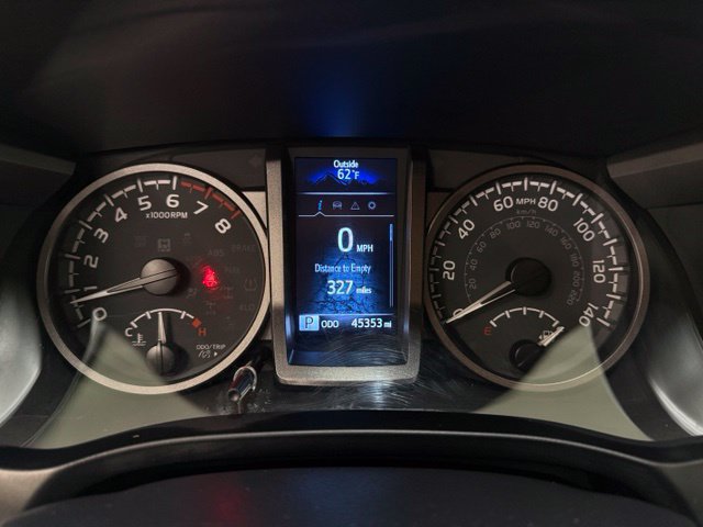 Used 2023 Toyota Tacoma TRD Off-Road AWD/4WD image 14