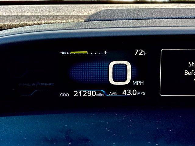 Used 2019 Toyota Prius Prime Plus w/ Carpet Mat Package FWD image 25
