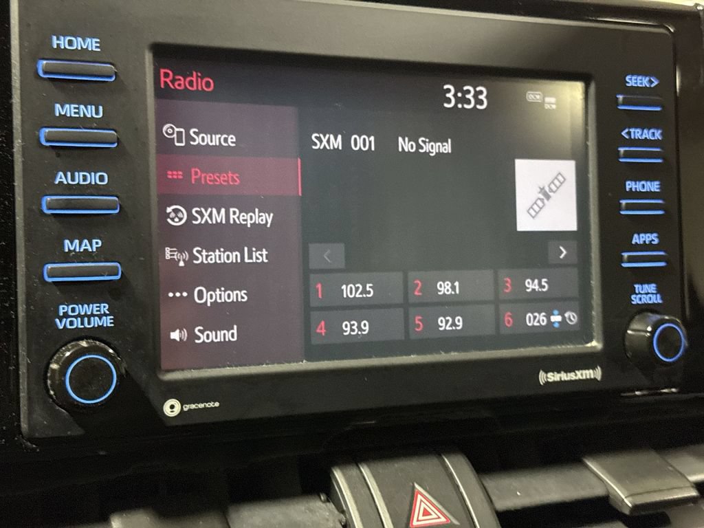 Used 2020 Toyota RAV4 XLE AWD/4WD image 14