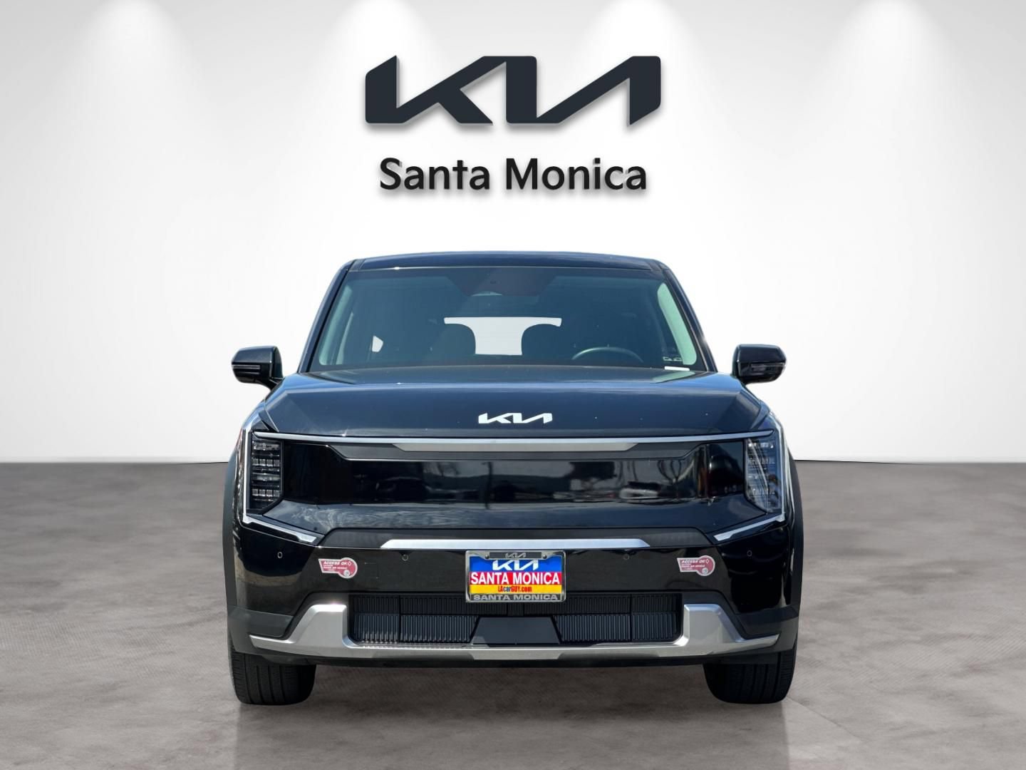 Certified 2024 Kia EV9 Light Long Range RWD image 11