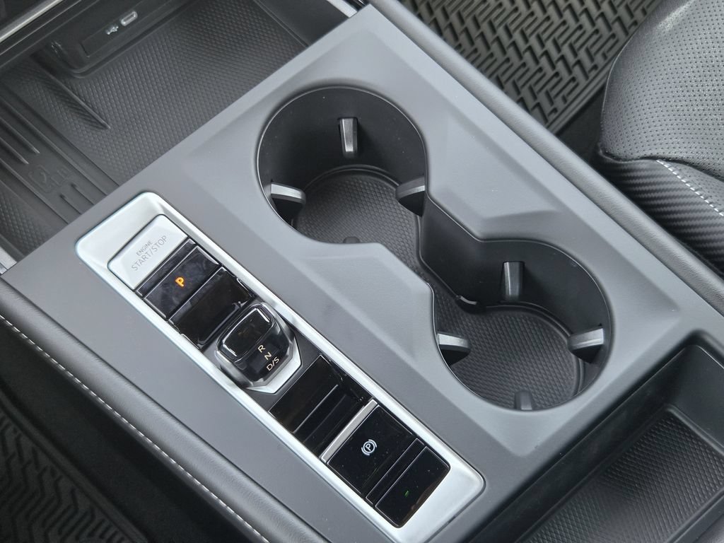 New 2026 Volkswagen Atlas Cross Sport SE FWD image 19